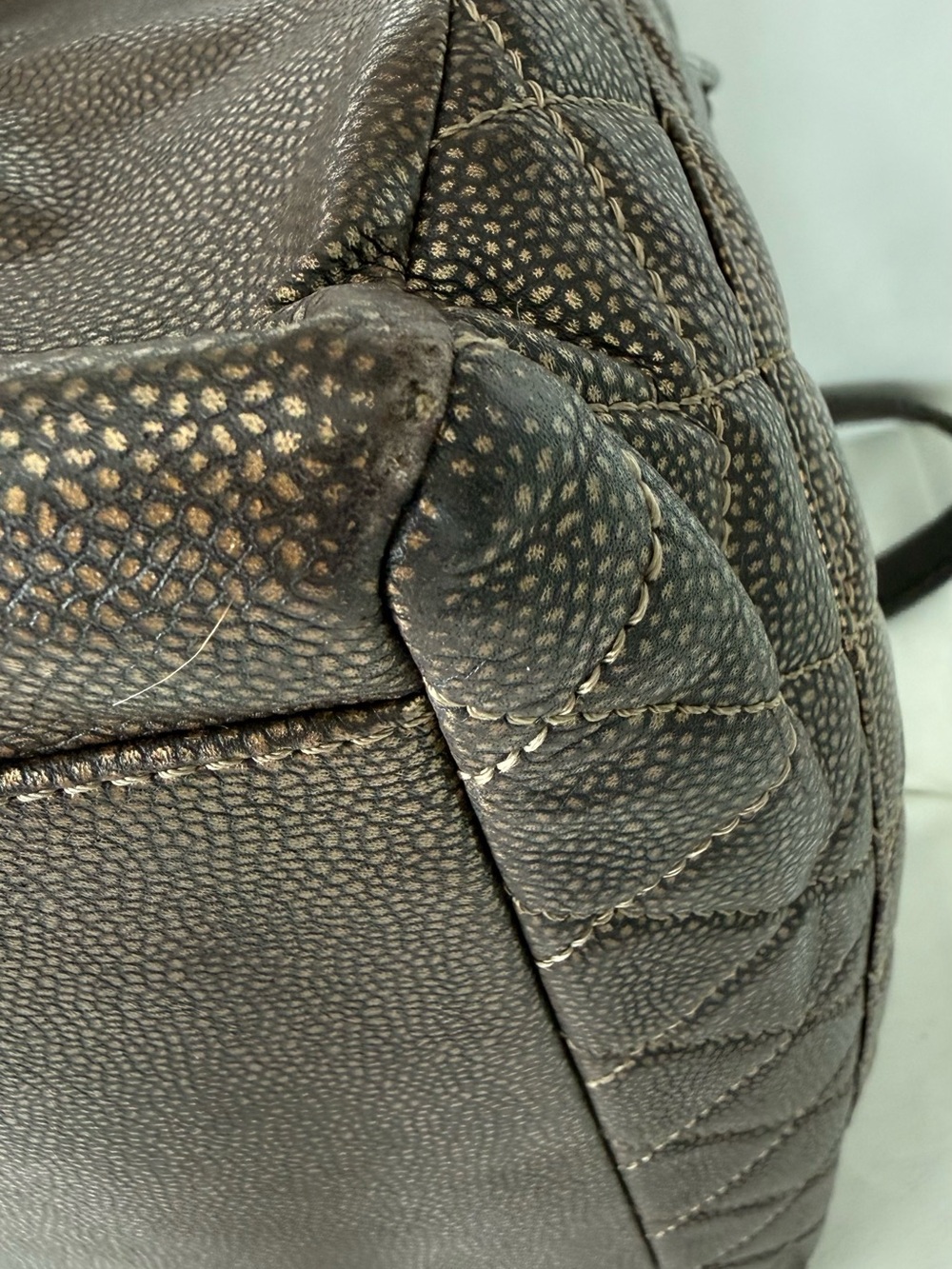 Chanel Quilted Tote Bag Limited Edition - Picture 6 of 15